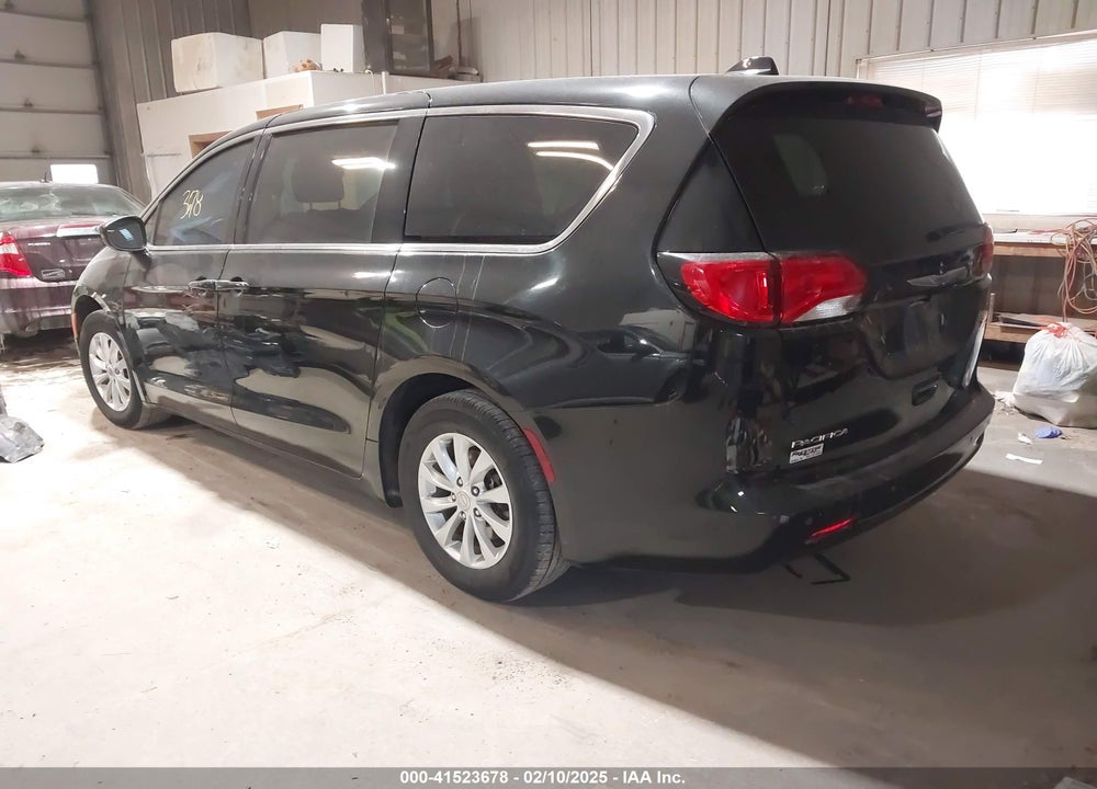2018 CHRYSLER PACIFICA VIN: 2C4RC1CGXJR257199