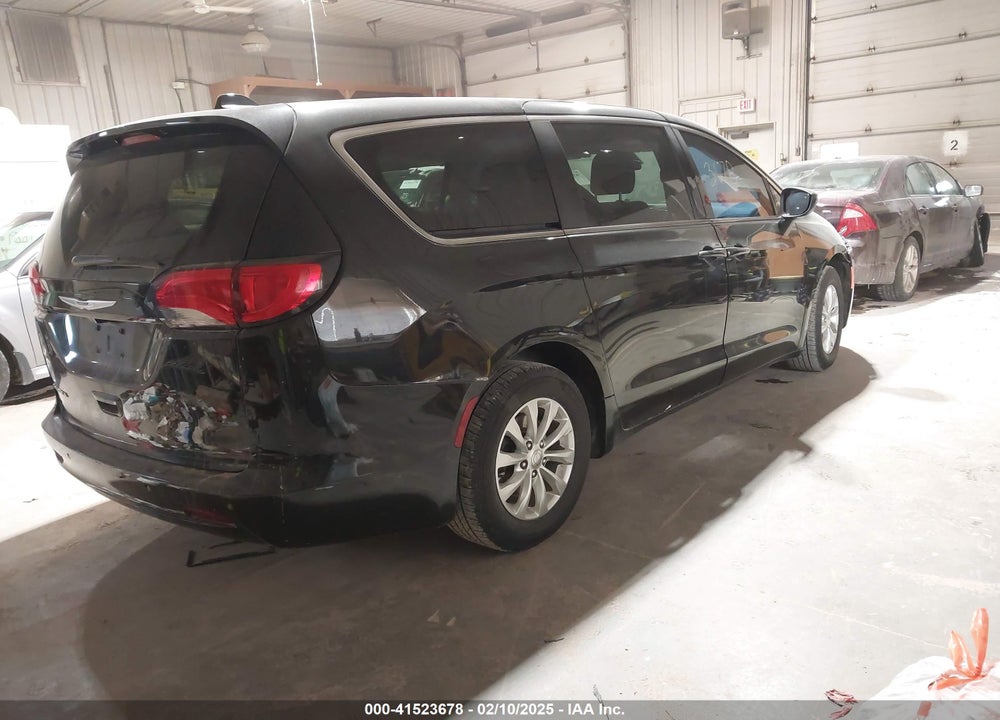 2018 CHRYSLER PACIFICA VIN: 2C4RC1CGXJR257199