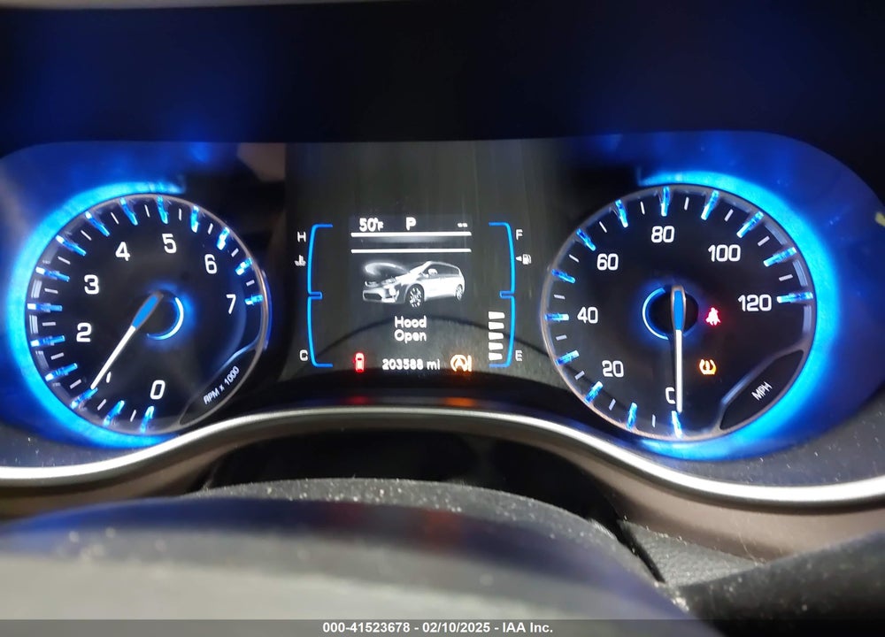 2018 CHRYSLER PACIFICA VIN: 2C4RC1CGXJR257199