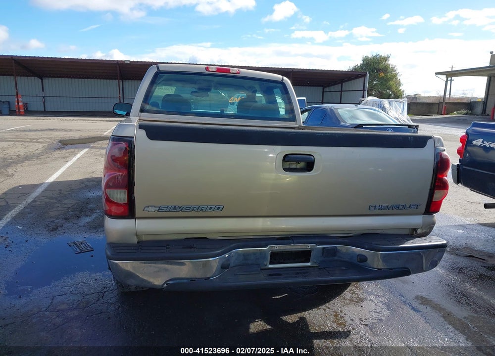 2004 CHEVROLET SILVERADO 1500 LS VIN: 2GCEC19V841148747