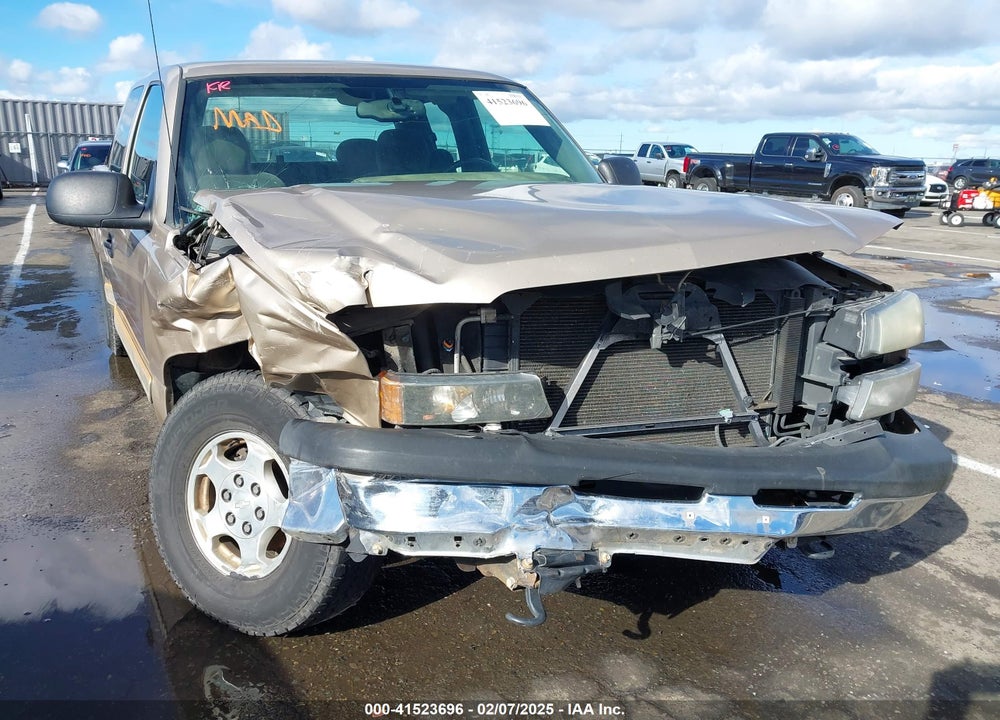 2004 CHEVROLET SILVERADO 1500 LS VIN: 2GCEC19V841148747
