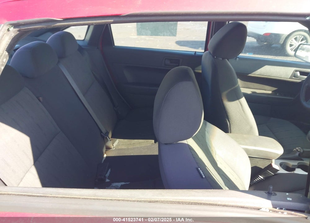 2011 FORD FOCUS VIN: 1FAHP3FN4BW101616