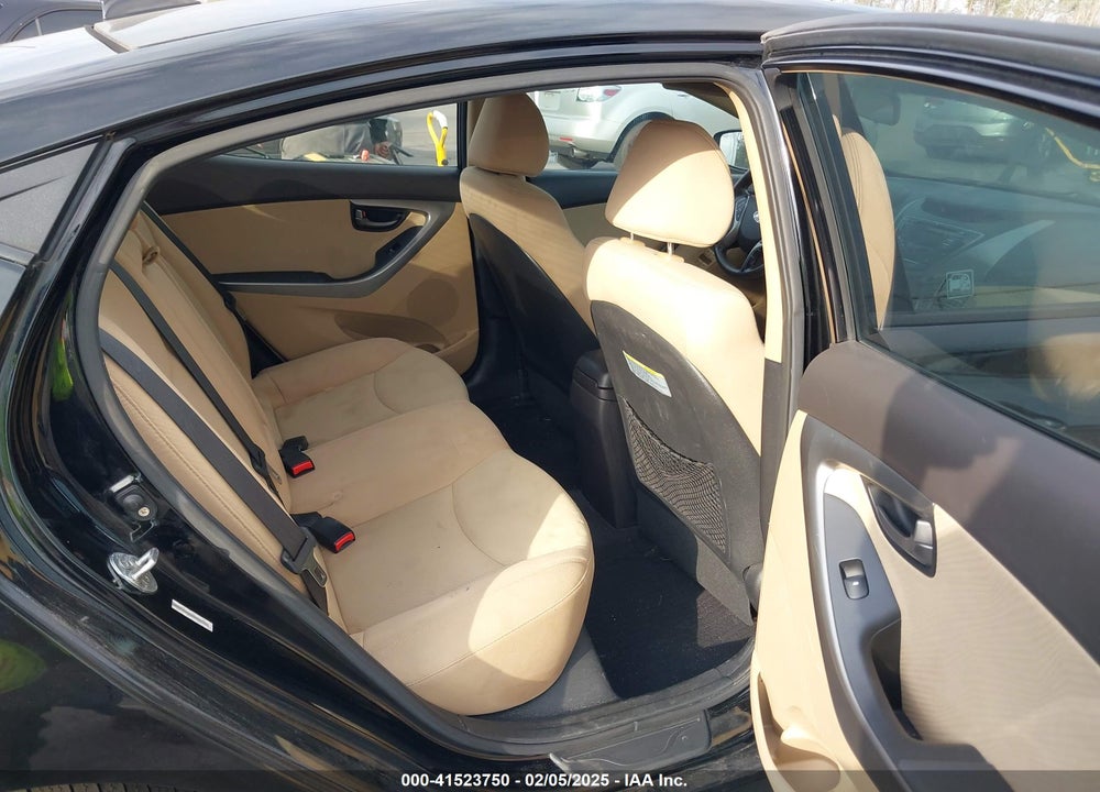2013 HYUNDAI ELANTRA VIN: KMHDH4AE4DU834553
