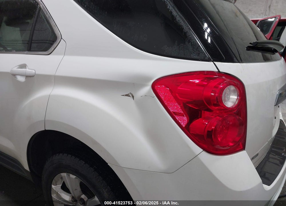2013 CHEVROLET EQUINOX LS VIN: 1GNFLCEK5DZ127526