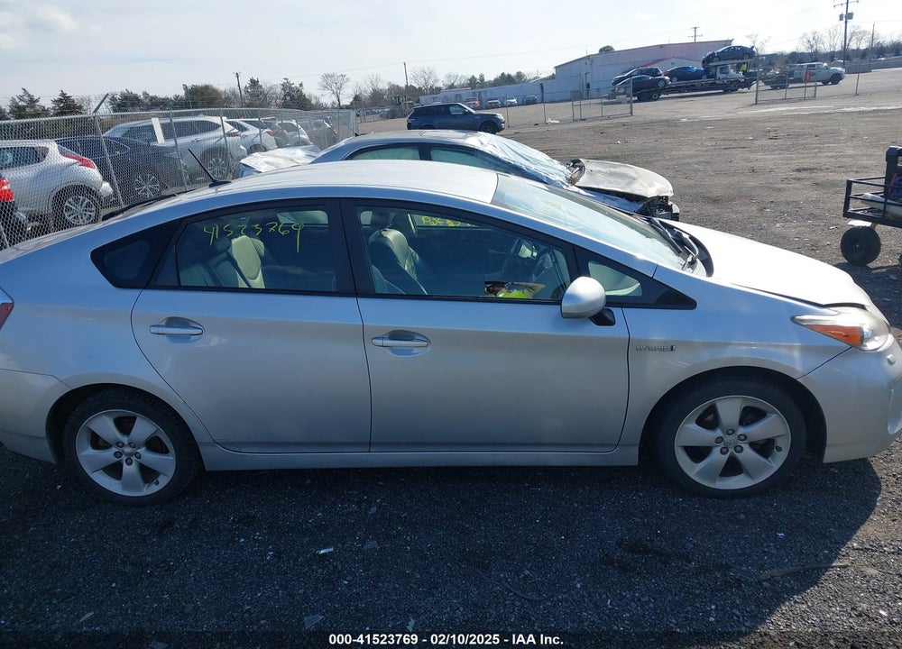 2015 TOYOTA PRIUS VIN: JTDKN3DUXF1987265