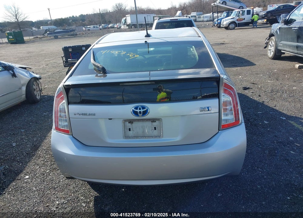 2015 TOYOTA PRIUS VIN: JTDKN3DUXF1987265