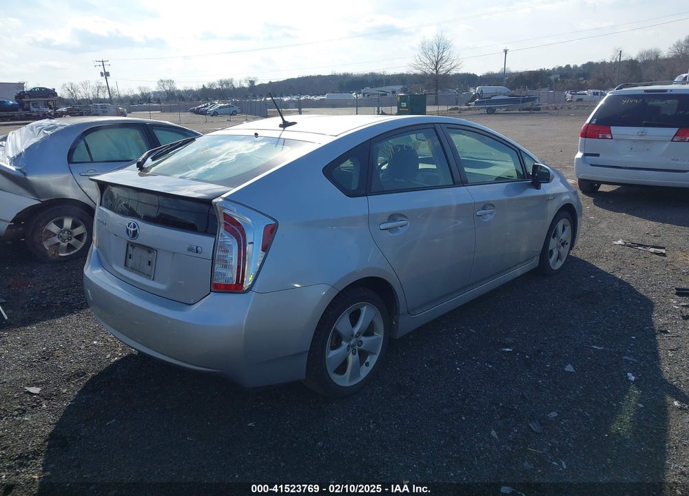 2015 TOYOTA PRIUS VIN: JTDKN3DUXF1987265