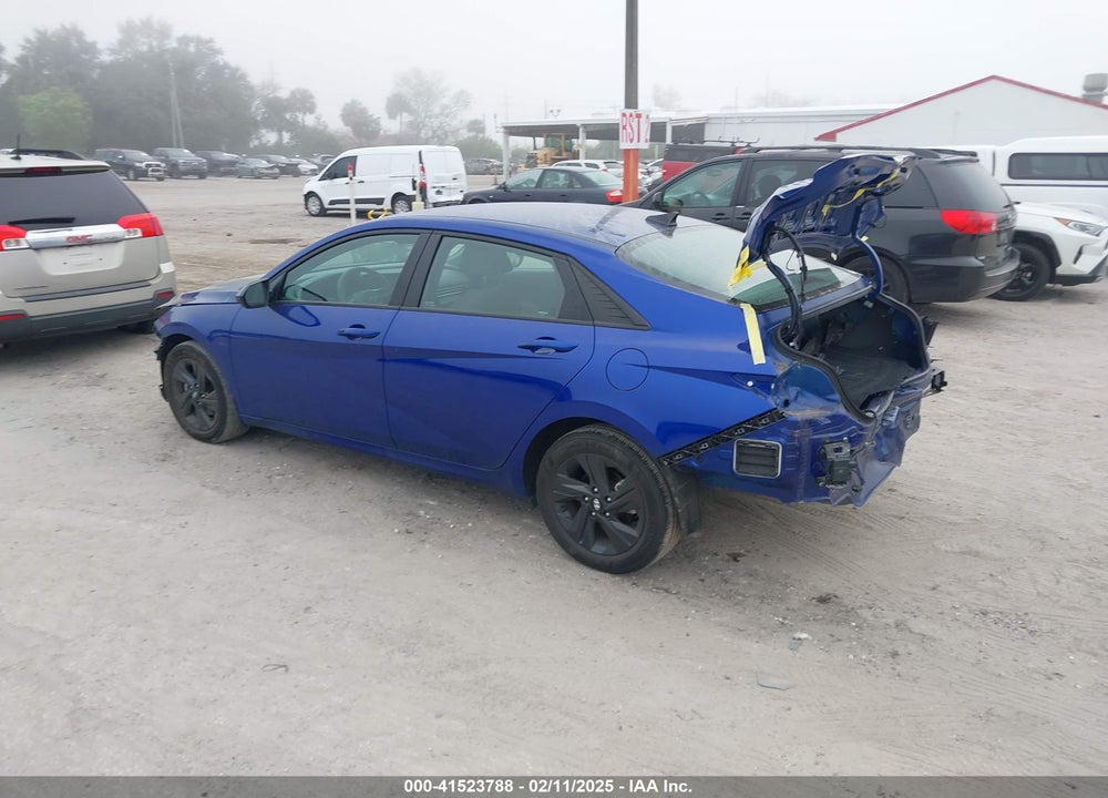 2023 HYUNDAI ELANTRA VIN: KMHLM4AG0PU591806
