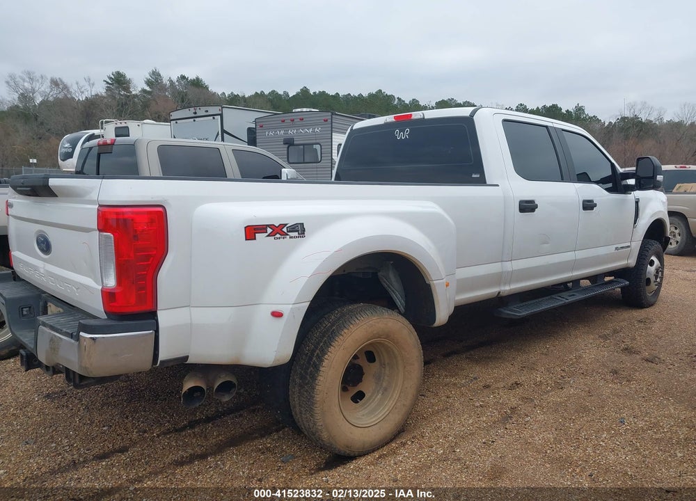 2017 FORD F-350 XL VIN: 1FT8W3DT3HEB63781
