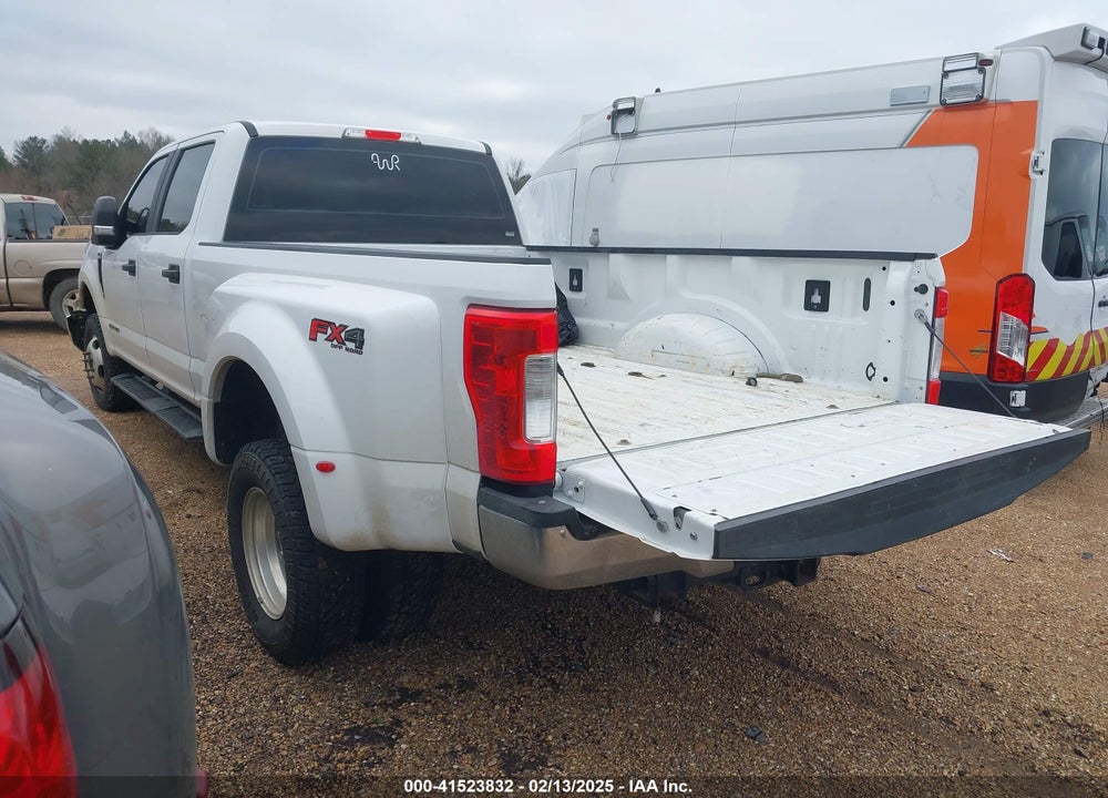 2017 FORD F-350 XL VIN: 1FT8W3DT3HEB63781