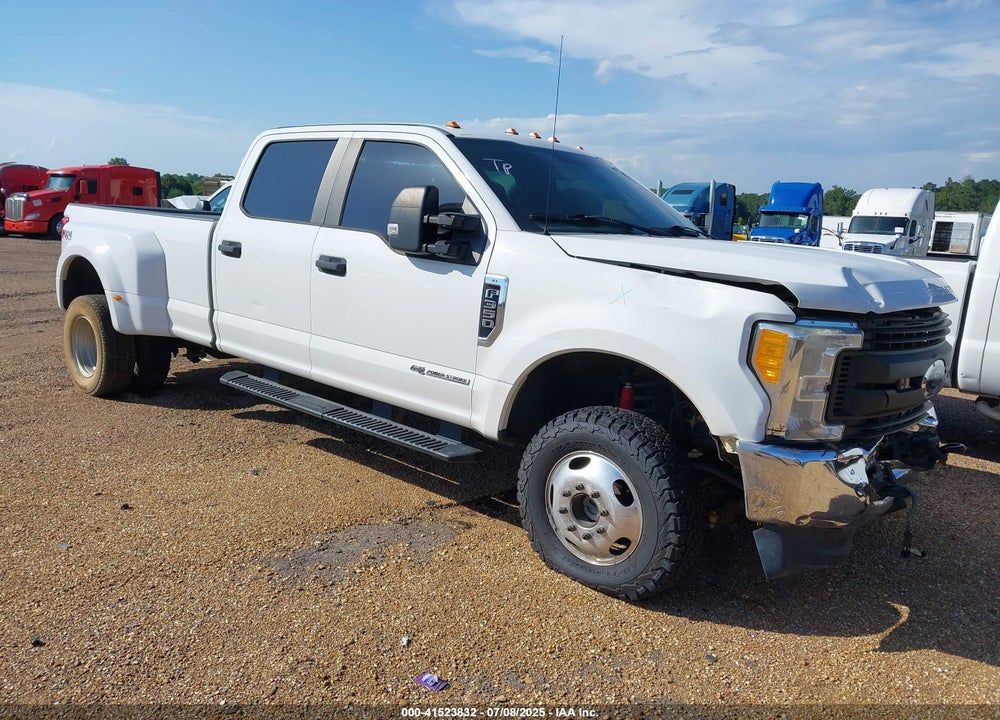 2017 FORD F-350 XL VIN: 1FT8W3DT3HEB63781