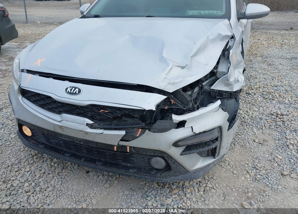 2021 KIA FORTE VIN: 3KPF24ADXME362816