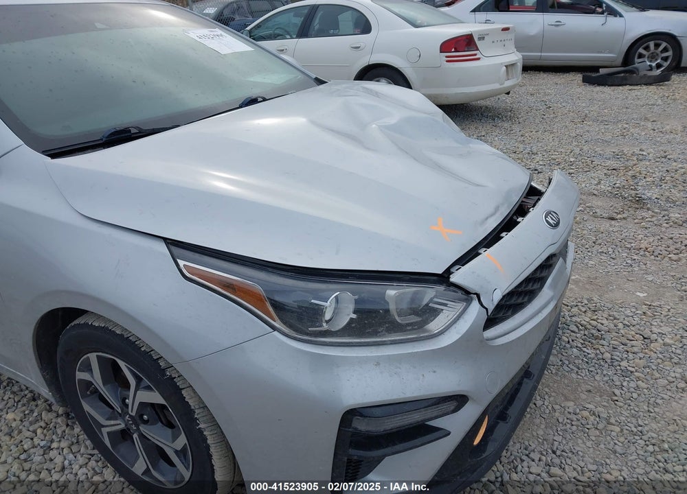 2021 KIA FORTE VIN: 3KPF24ADXME362816