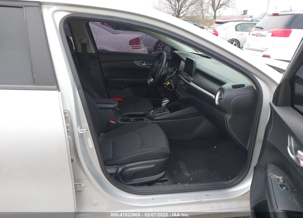 2021 KIA FORTE VIN: 3KPF24ADXME362816
