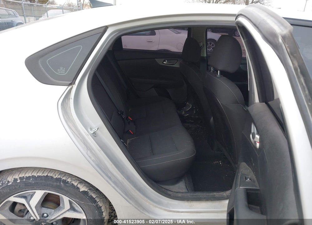2021 KIA FORTE VIN: 3KPF24ADXME362816