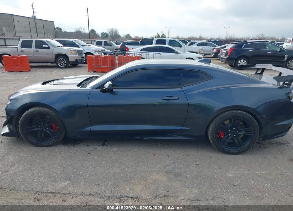 2019 CHEVROLET CAMARO ZL1 VIN: 1G1FJ1R65K0139671