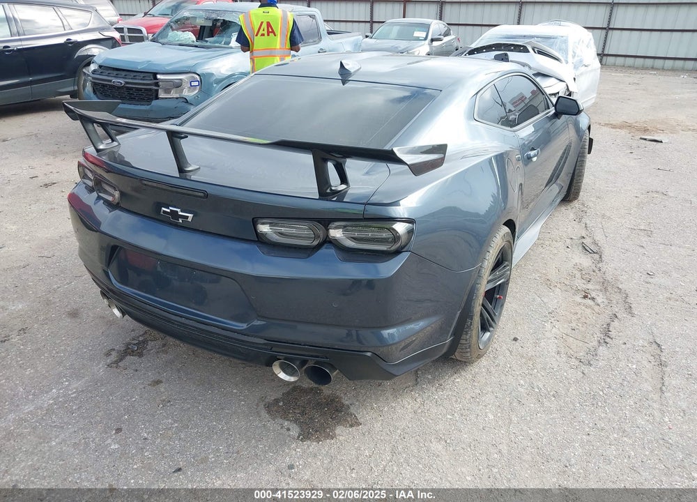 2019 CHEVROLET CAMARO ZL1 VIN: 1G1FJ1R65K0139671