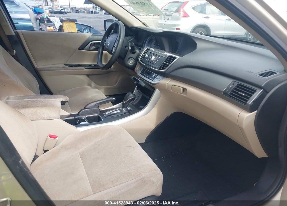 2013 HONDA ACCORD VIN: 1HGCR2F32DA261342