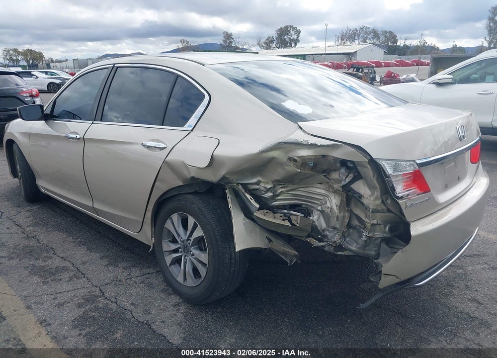 2013 HONDA ACCORD VIN: 1HGCR2F32DA261342