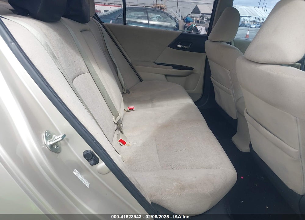 2013 HONDA ACCORD VIN: 1HGCR2F32DA261342