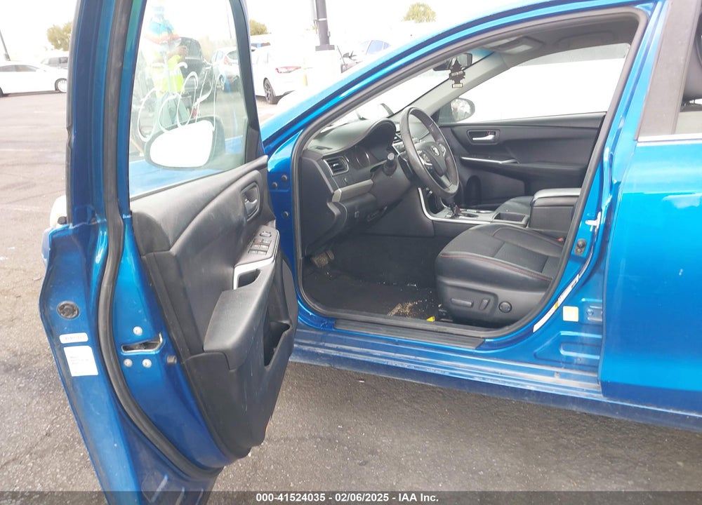 2017 TOYOTA CAMRY SE VIN: 4T1BF1FK5HU752914