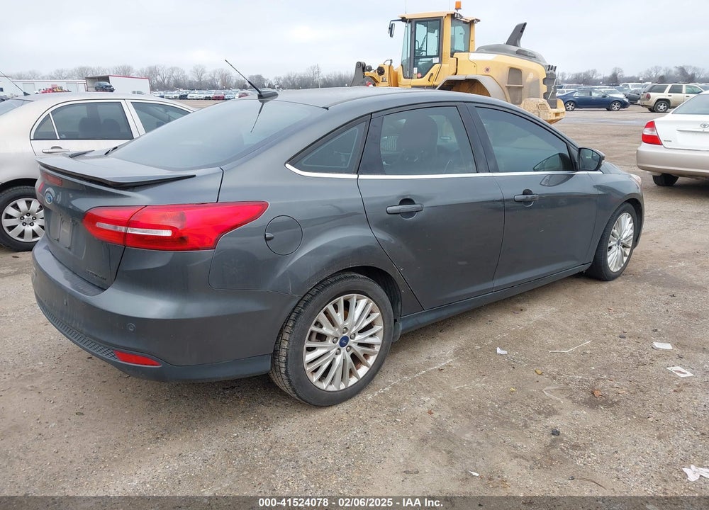2018 FORD FOCUS VIN: 1FADP3J29JL232911