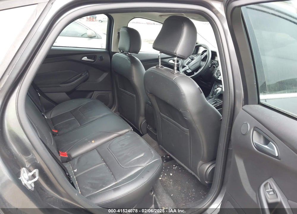 2018 FORD FOCUS VIN: 1FADP3J29JL232911