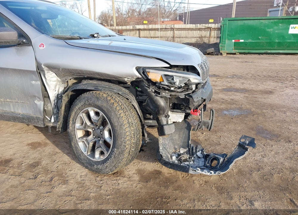 2019 JEEP CHEROKEE TRAILHAWK 4X4 VIN: 1C4PJMBX5KD422547