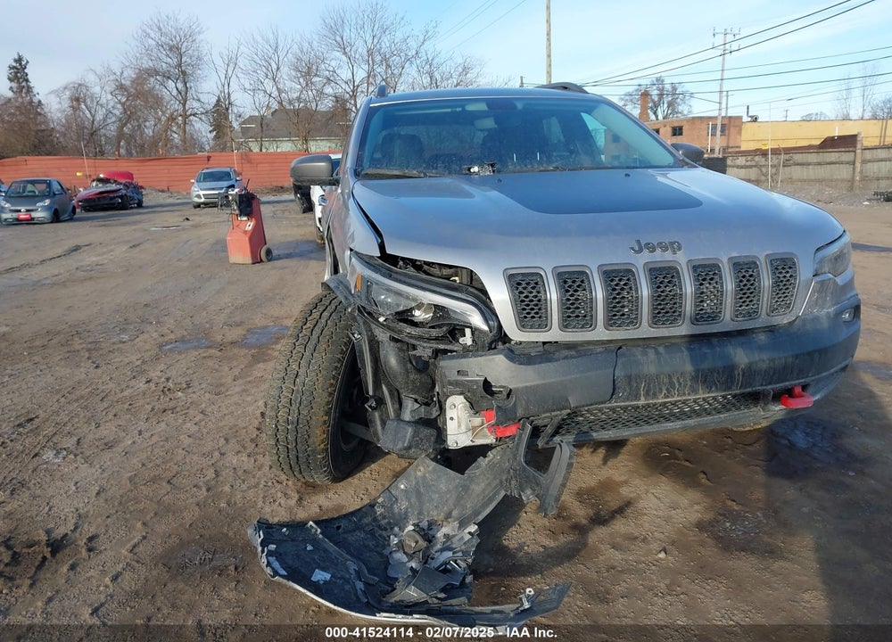 2019 JEEP CHEROKEE TRAILHAWK 4X4 VIN: 1C4PJMBX5KD422547
