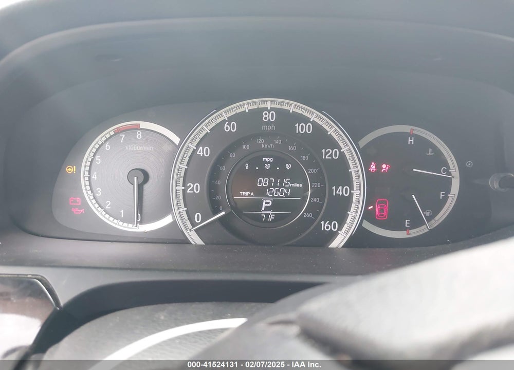 2017 HONDA ACCORD VIN: 1HGCR2F38HA239433