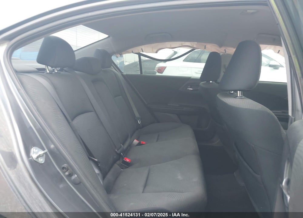 2017 HONDA ACCORD VIN: 1HGCR2F38HA239433