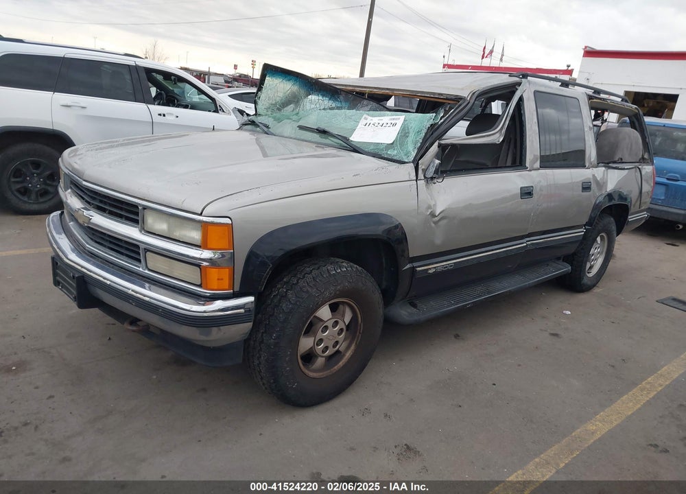 1999 CHEVROLET SUBURBAN 1500 LT VIN: 3GNFK16R6XG253109