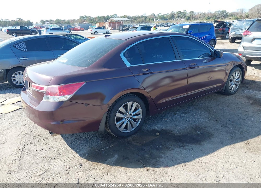 2012 HONDA ACCORD VIN: 1HGCP2F84CA132597