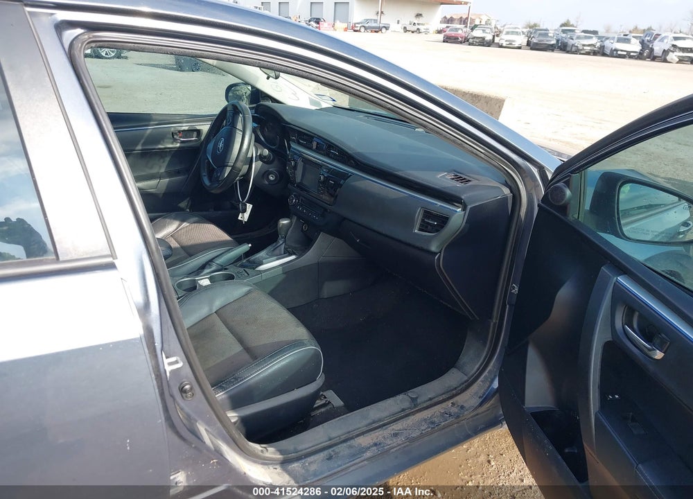 2016 TOYOTA COROLLA VIN: 5YFBURHE0GP516490