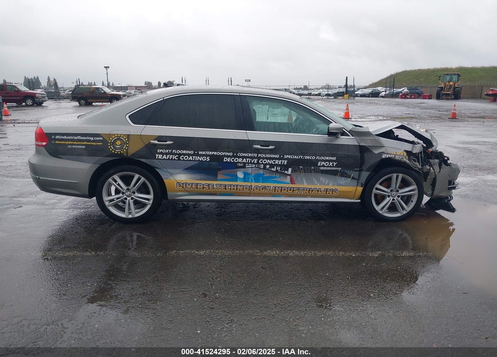 2013 VOLKSWAGEN PASSAT VIN: 1VWCN7A37DC095612