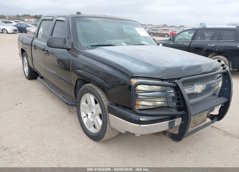 2004 CHEVROLET SILVERADO 1500 LS VIN: 2GCEC13T141405092