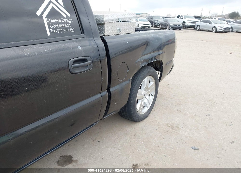 2004 CHEVROLET SILVERADO 1500 LS VIN: 2GCEC13T141405092