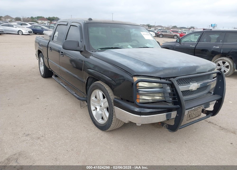 2004 CHEVROLET SILVERADO 1500 LS VIN: 2GCEC13T141405092