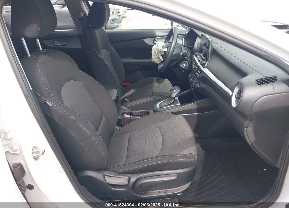 2024 KIA FORTE VIN: 3KPF24AD4RE736683