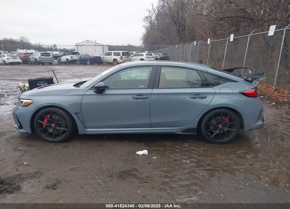 2024 HONDA CIVIC TYPE-R VIN: JHMFL5G42RX003511