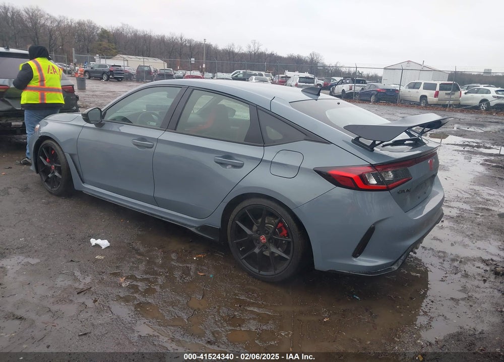 2024 HONDA CIVIC TYPE-R VIN: JHMFL5G42RX003511