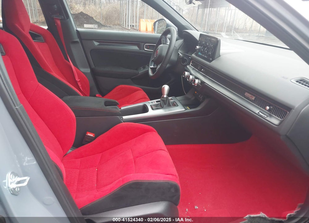 2024 HONDA CIVIC TYPE-R VIN: JHMFL5G42RX003511