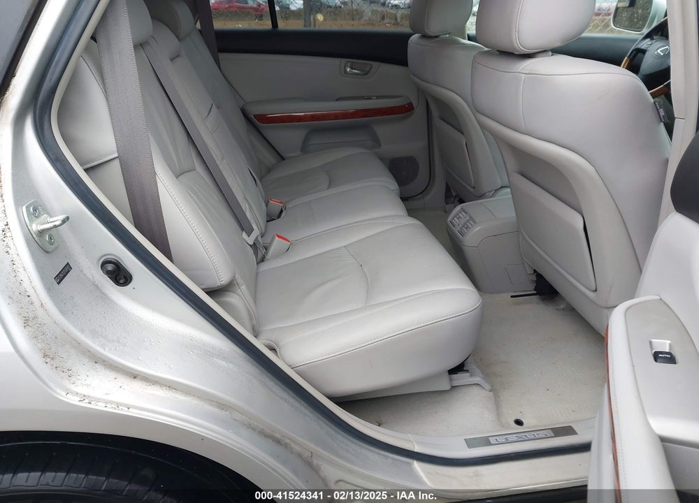 2005 LEXUS RX 330 VIN: 2T2HA31U25C083801