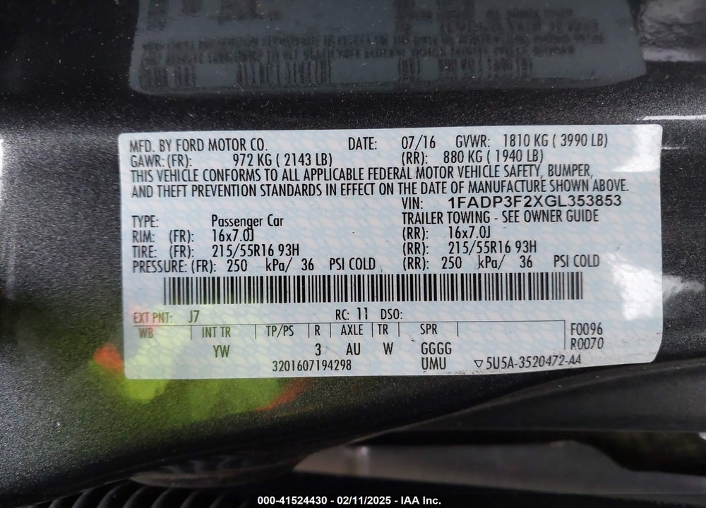 2016 FORD FOCUS VIN: 1FADP3F2XGL353853