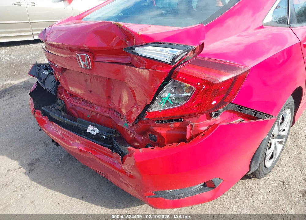 2016 HONDA CIVIC VIN: 2HGFC2F52GH555801