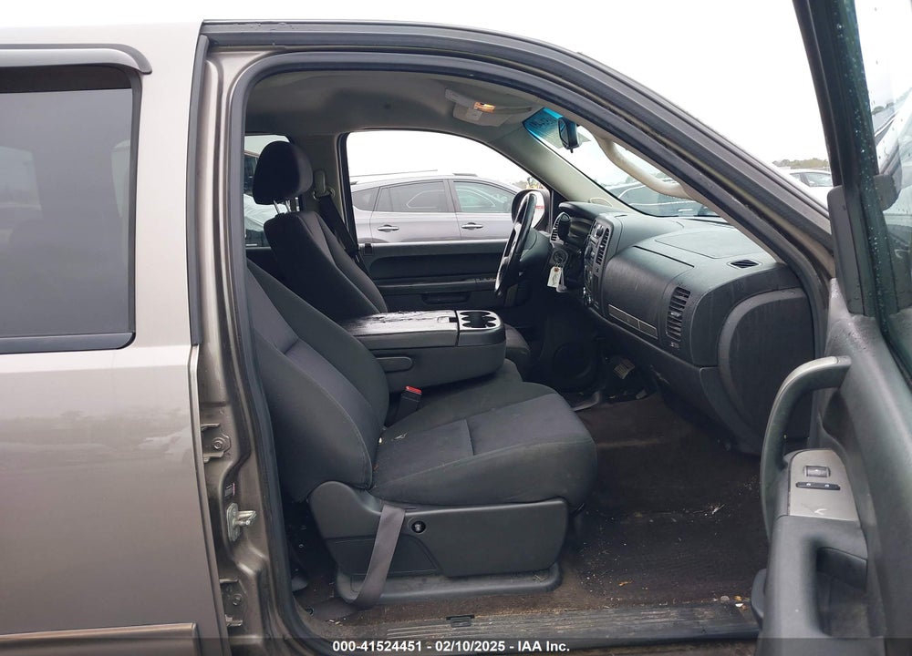 2013 CHEVROLET SILVERADO 1500 VIN: 3GCPCSE09DG209913