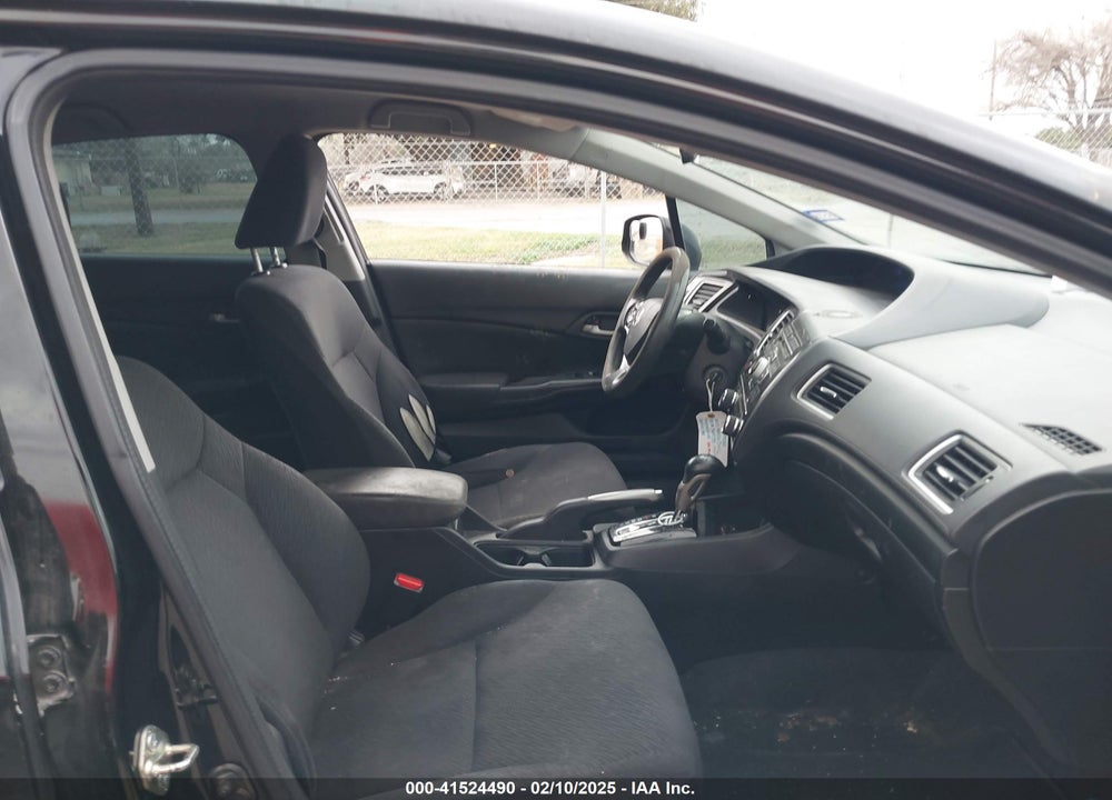 2013 HONDA CIVIC LX VIN: 2HGFB2F52DH576081