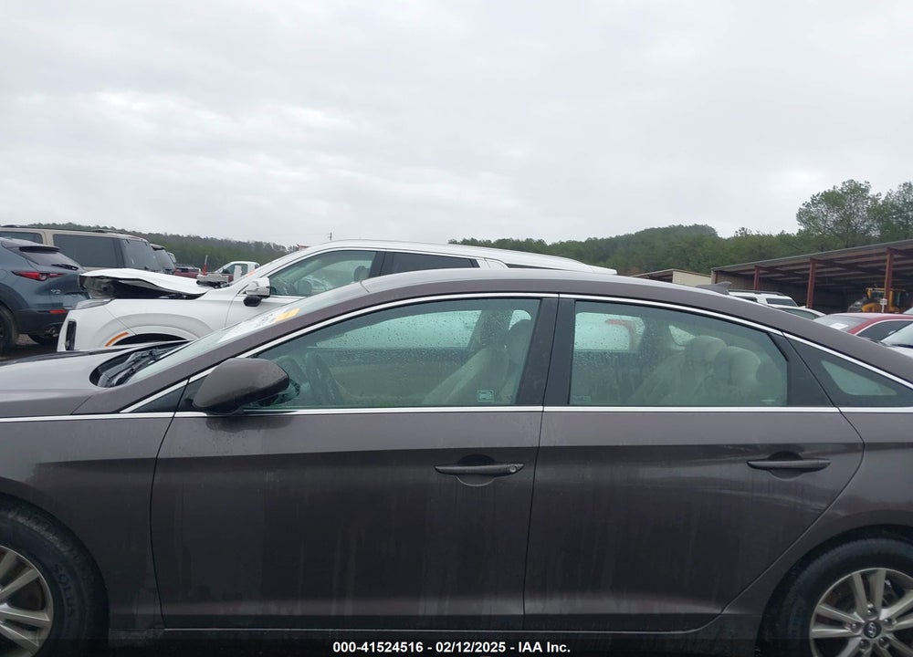 2017 HYUNDAI SONATA VIN: 5NPE24AF4HH472128