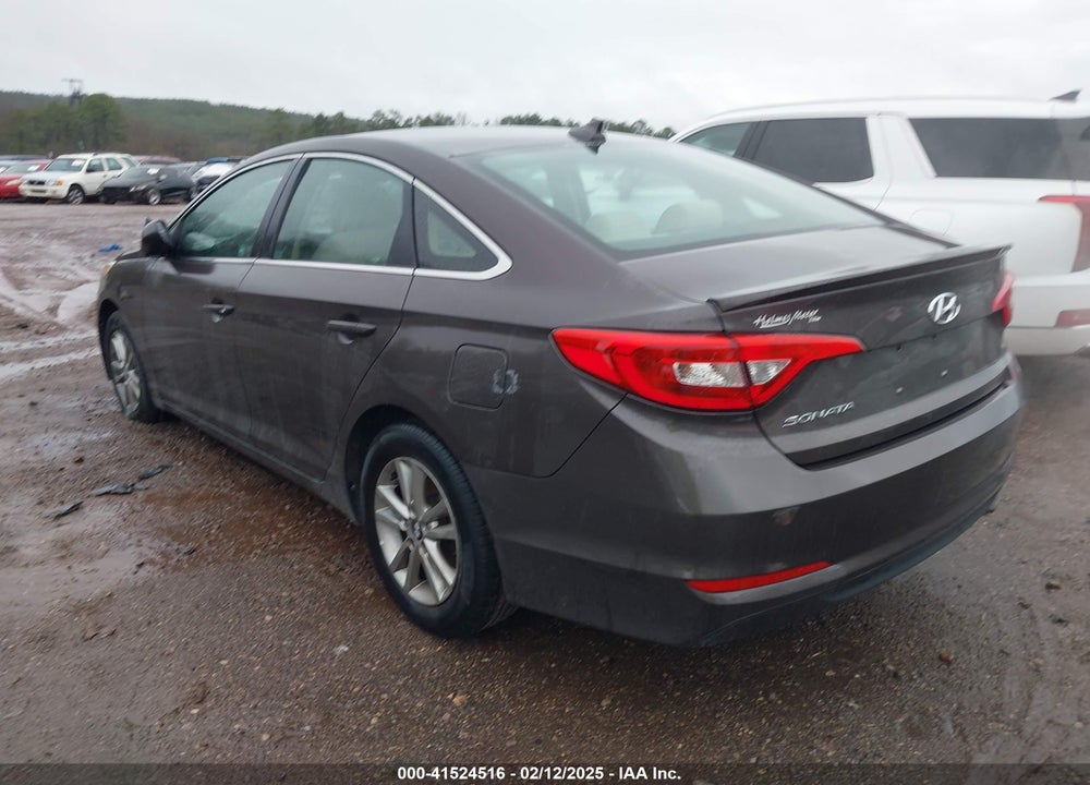2017 HYUNDAI SONATA VIN: 5NPE24AF4HH472128