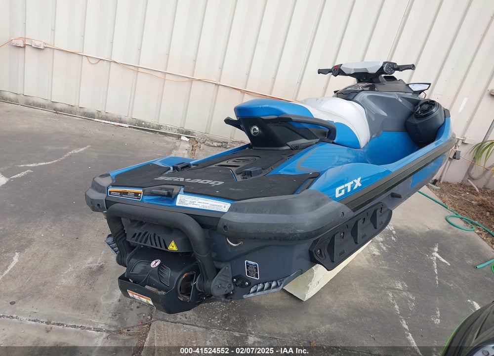 2018 SEADOO GTX 155 VIN: YDV23195E818